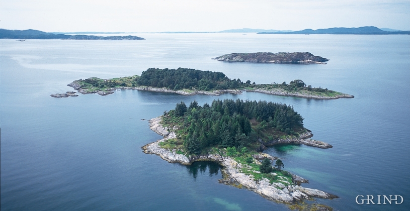 Tre av øyane i naturreservatet: Litla Vesøya, Stora Vesøya og Lyngøy