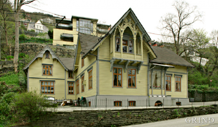Villa Kalfarvei 34a (Knut Strand)