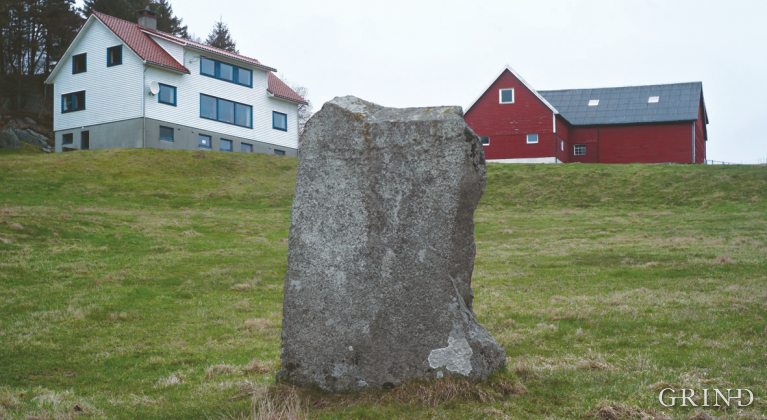 Bautastein, Straumen gard (Svein Nord)