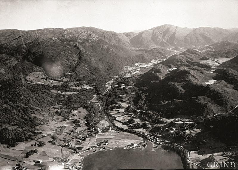 Flyfoto frå Arna frå slutten av 1930-åra